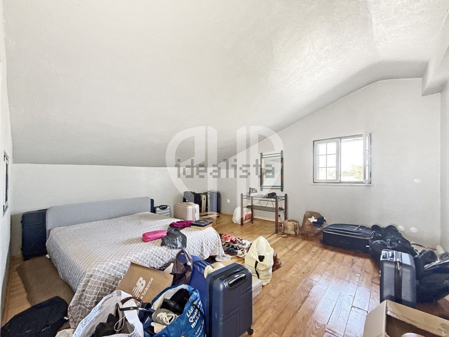 小楼房或独栋别墅出售Cm1029 - 客厅