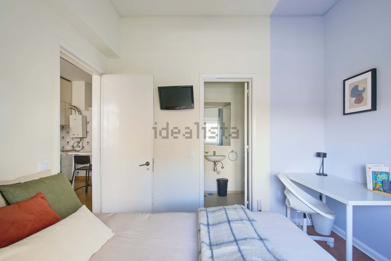 出租房间在Rua Actor António Silva, 3 - 照片