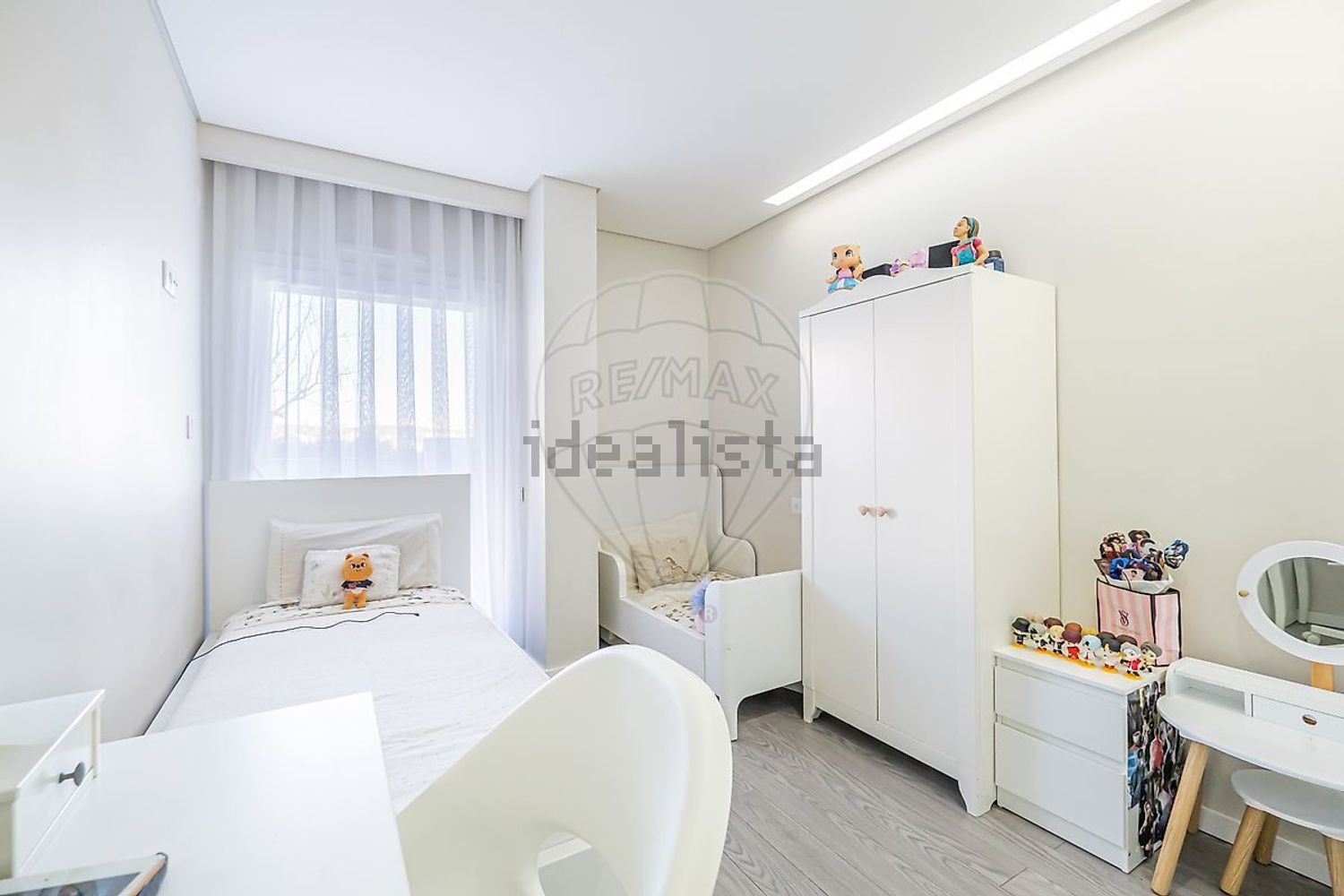 公寓 t3出售在Rua 25 de Abril de 1974 - 卧室