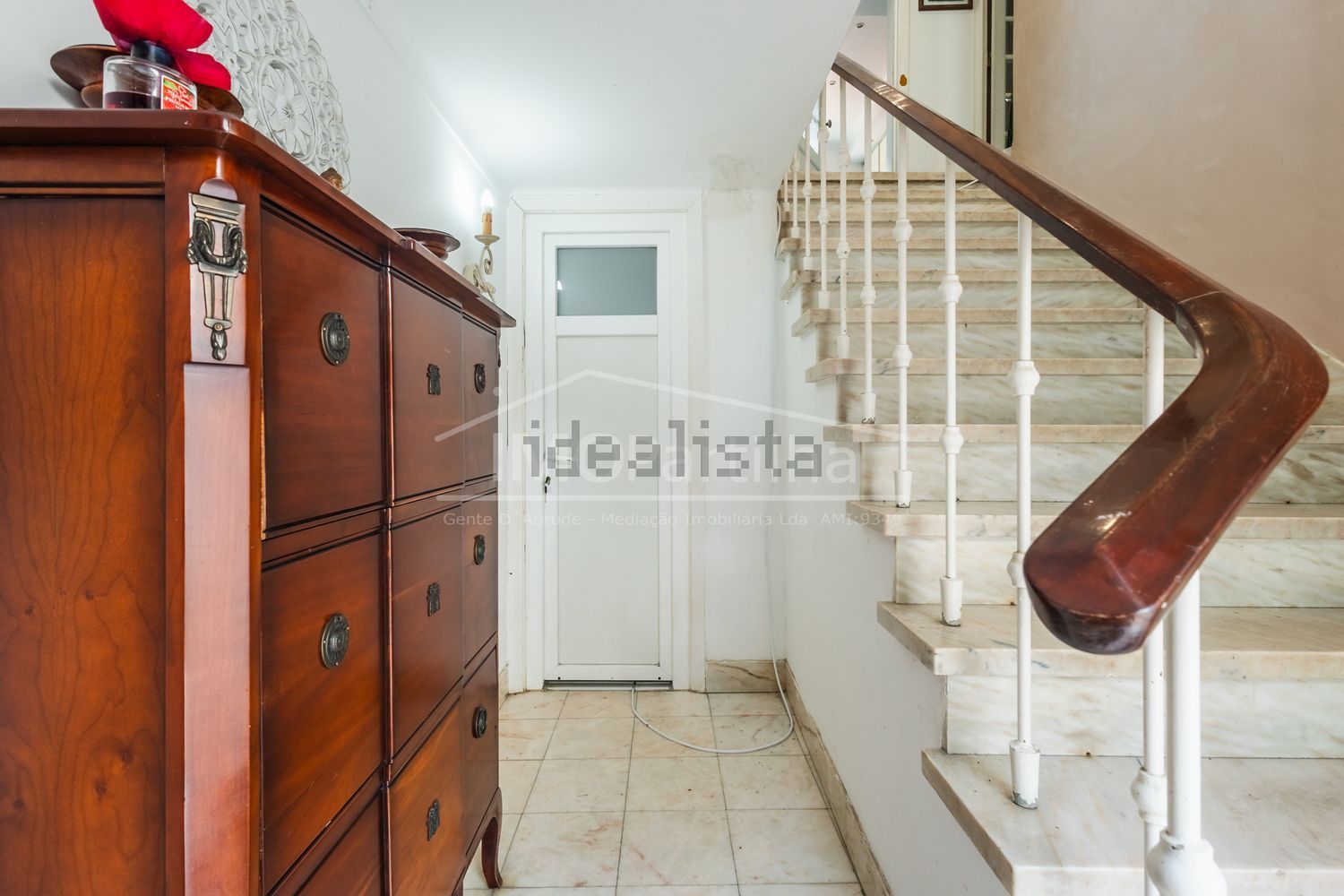 小楼房或独栋别墅出售在Rua Serpa Pinto s/n - 入口 / 出口