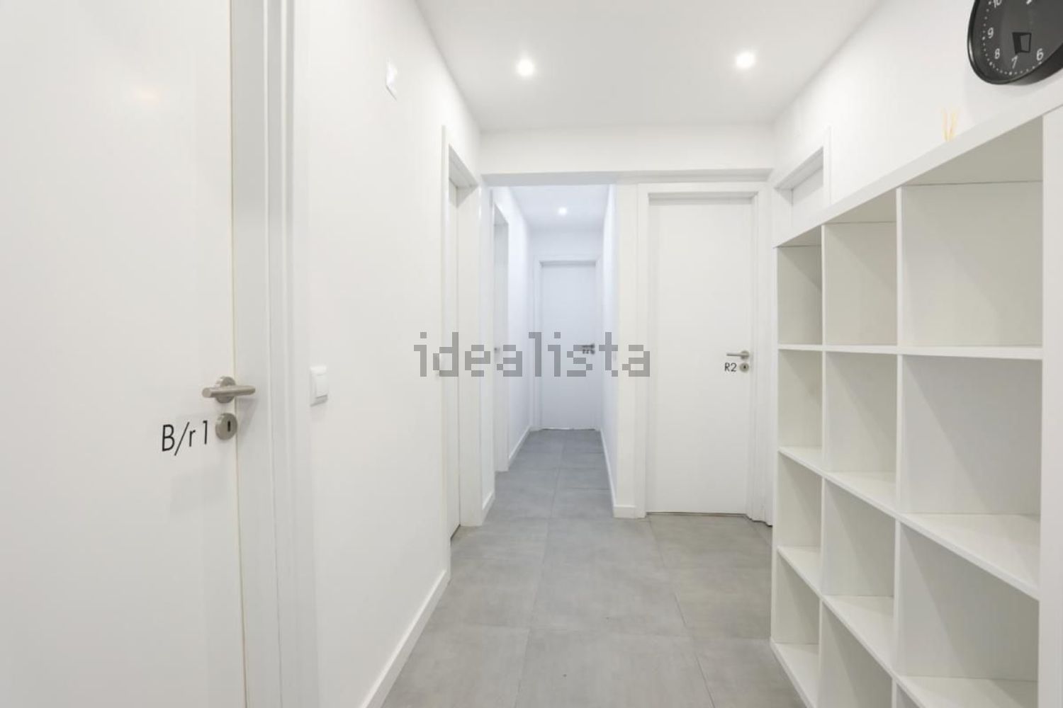 出租房间在Rua Guiomar Torresão - 过道