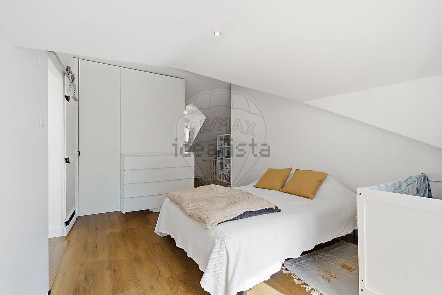 公寓 t1出售在Rua Dias Neiva - 卧室