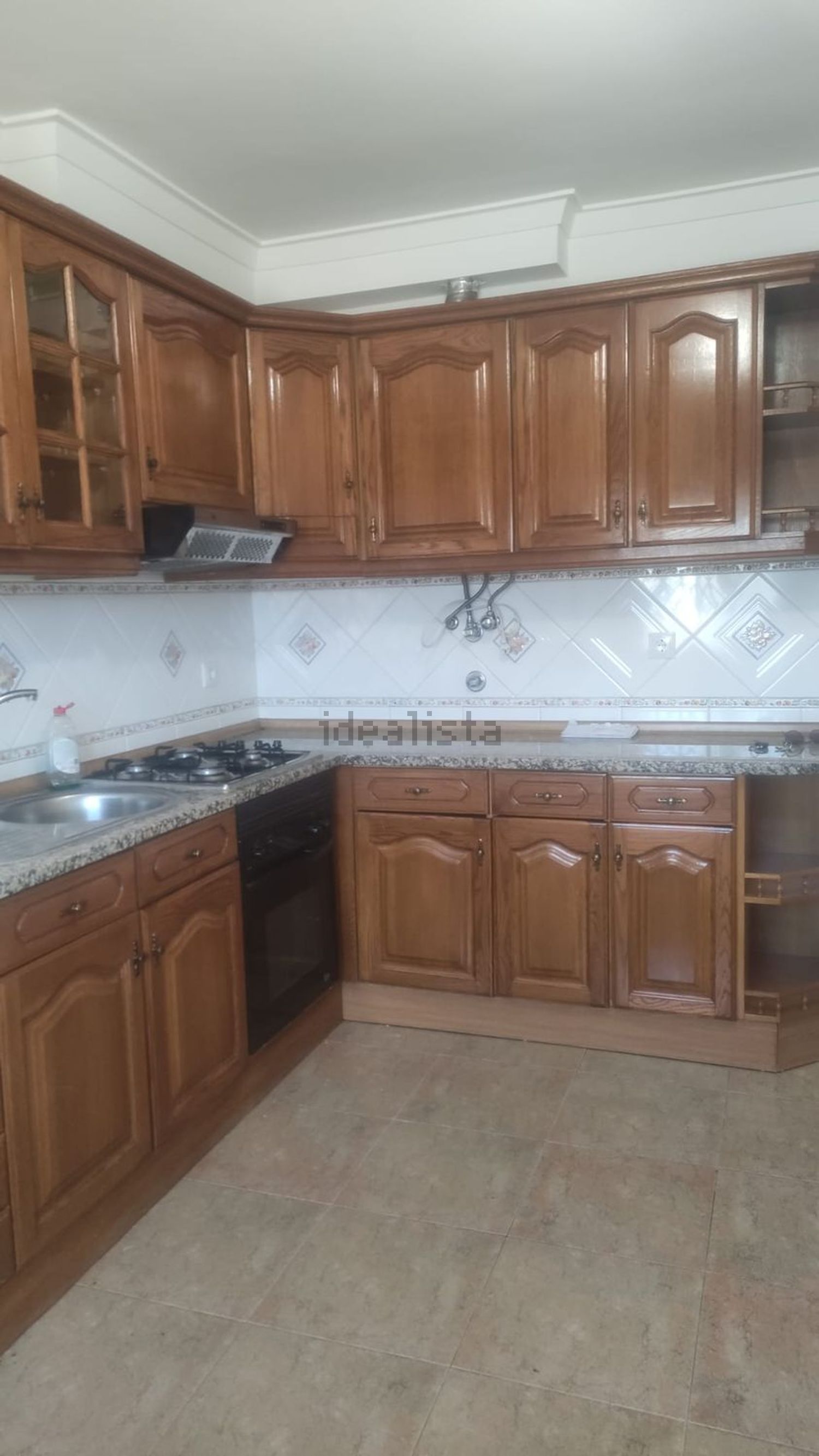 出租公寓 t1在Rua Vitor Santos, 31 - 厨房