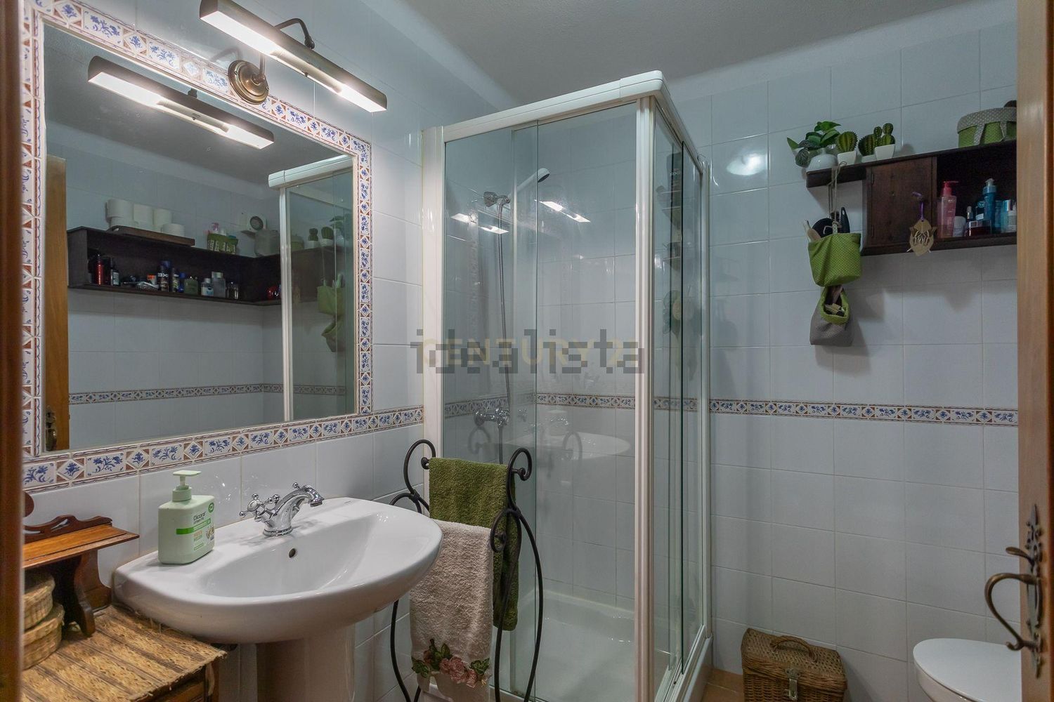 小楼房或独栋别墅出售在Rua Nossa Senhora dos Remédios, 32 - 卫生间