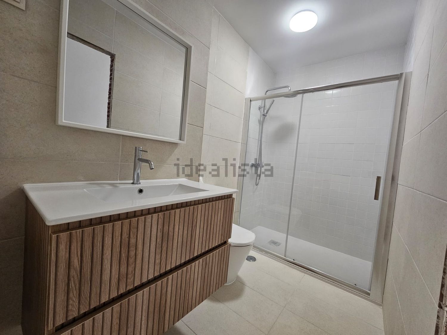 公寓 t3出售在Rua Humberto Cardoso s/n - 卫生间