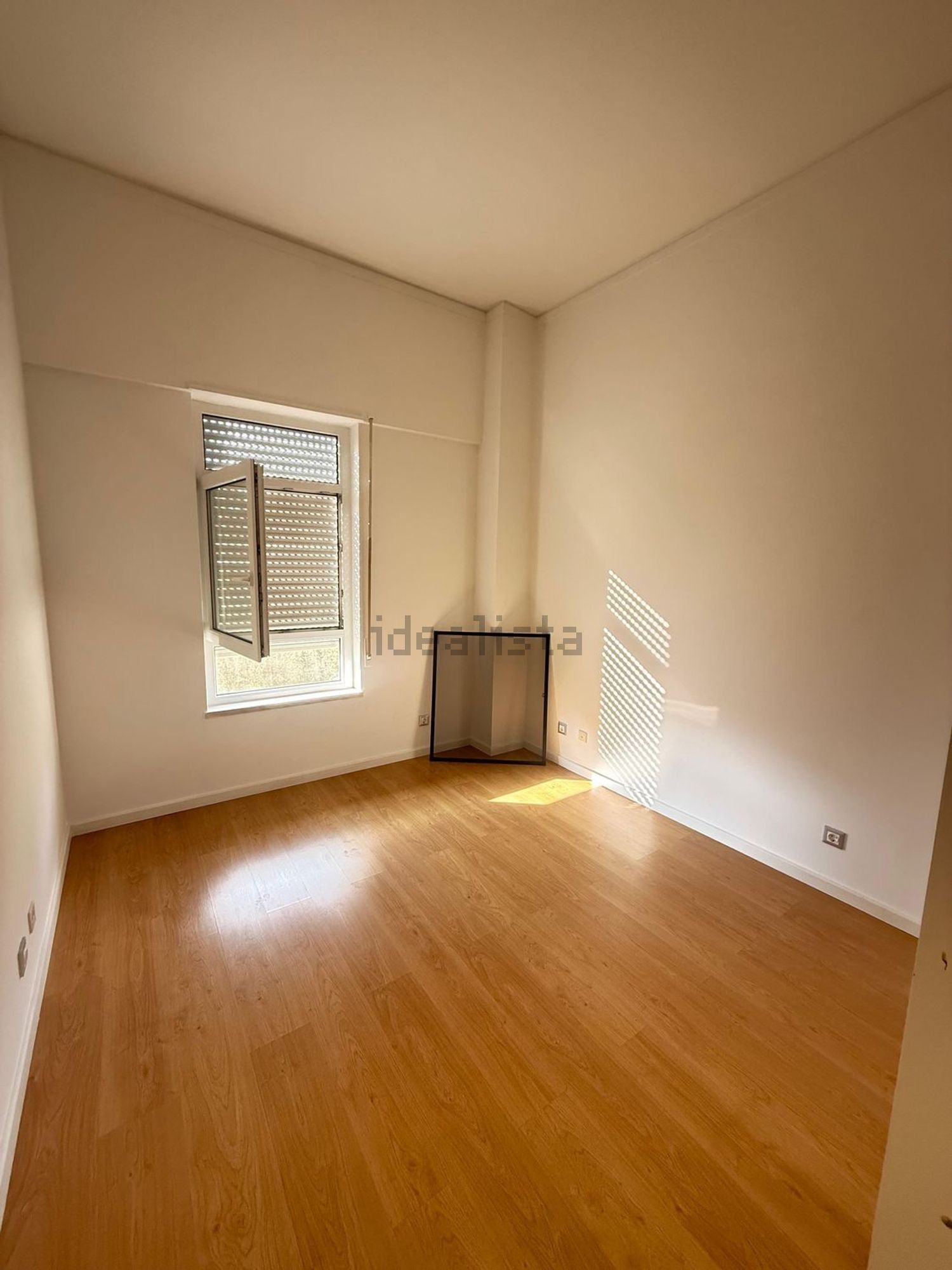 出租公寓 t1在Rua José Gamboa, 1 - 卧室