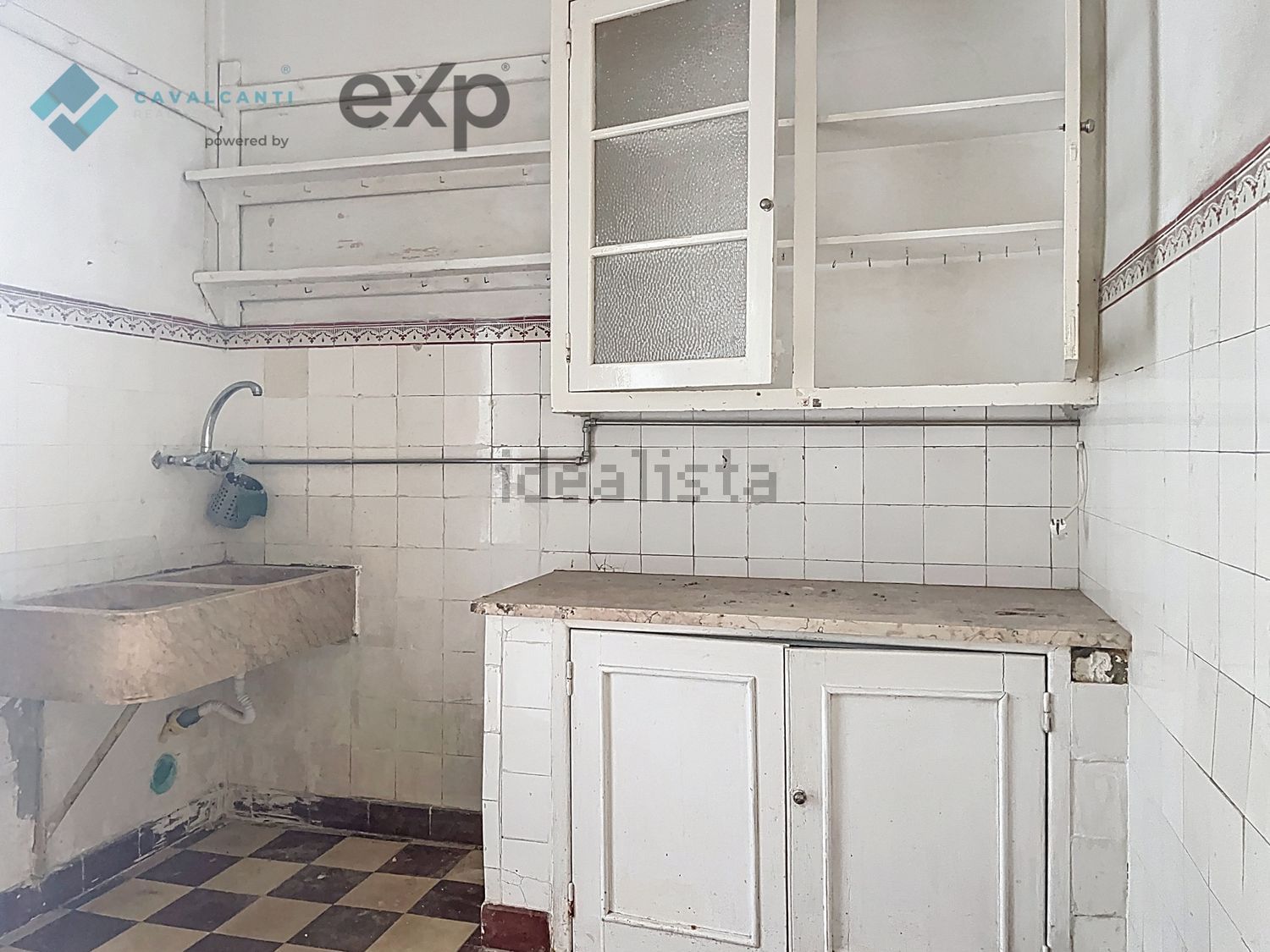 公寓 t3出售在Rua Barão de Sabrosa s/n - 厨房