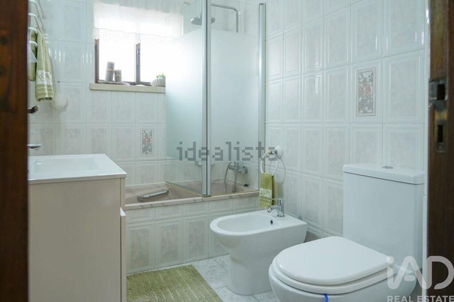 小楼房或独栋别墅出售在Carregado e Cadafais - 卫生间