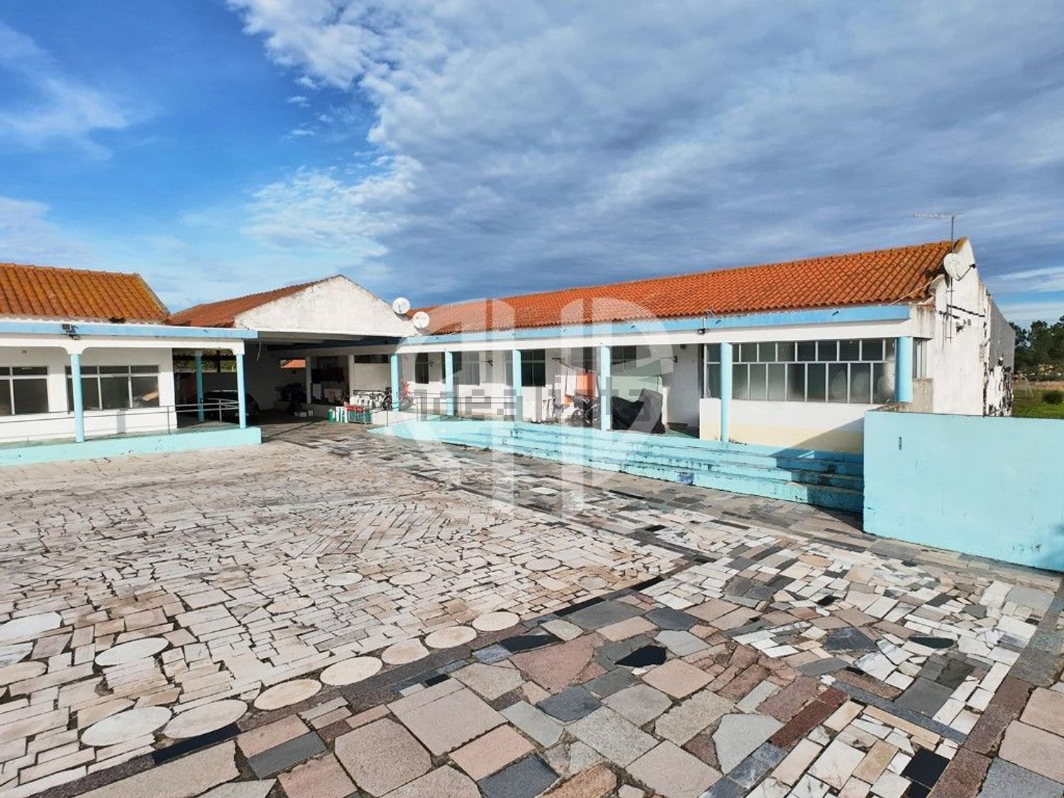 庄园出售在Rua 25 de Abril - 外立面