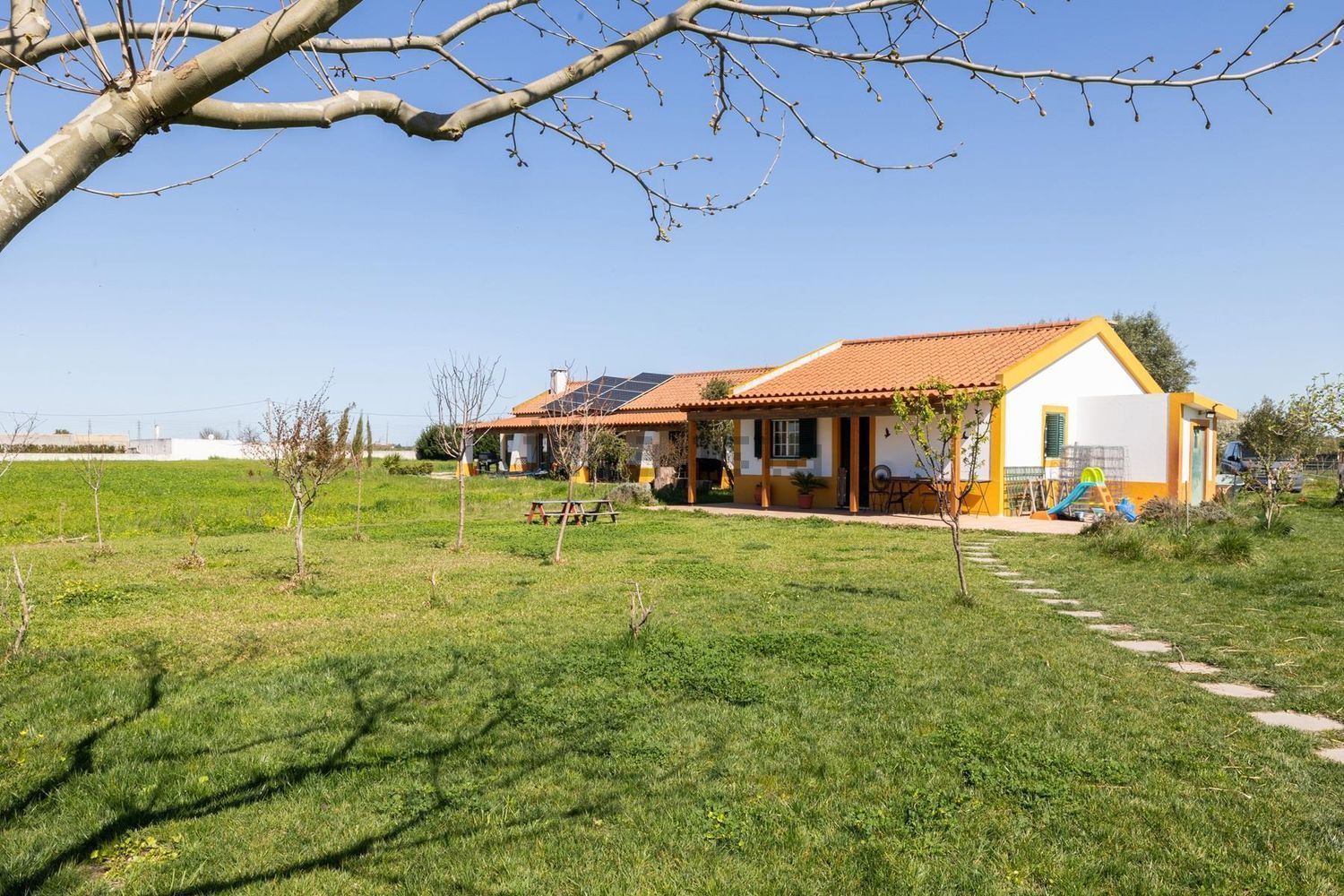 农庄出售在Estrada Vale Porrim s/n - 外立面