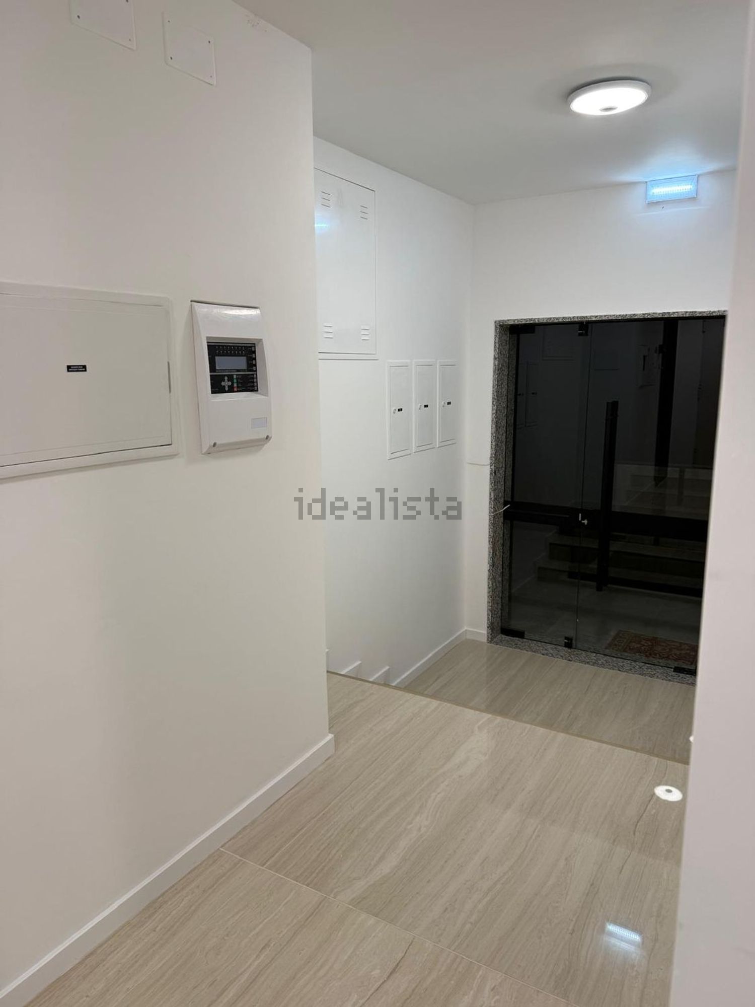 公寓 t3出售在Estrada Santa Sofia, 22 - 门廊