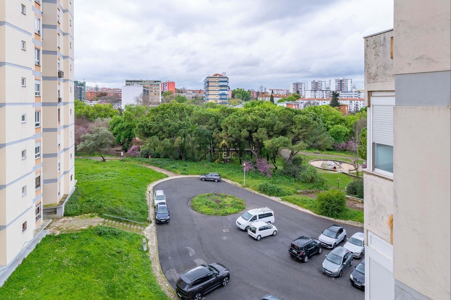 公寓 t2出售在Olivais - 照片