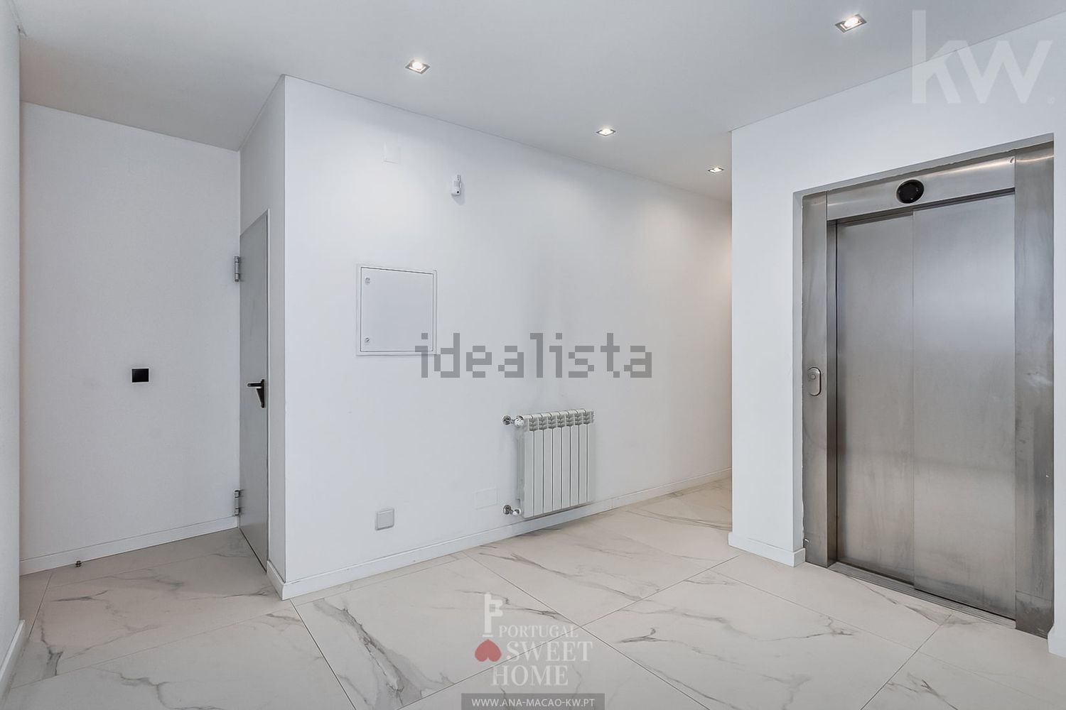 小楼房或独栋别墅出售在Beloura - Penha Longa - 前厅