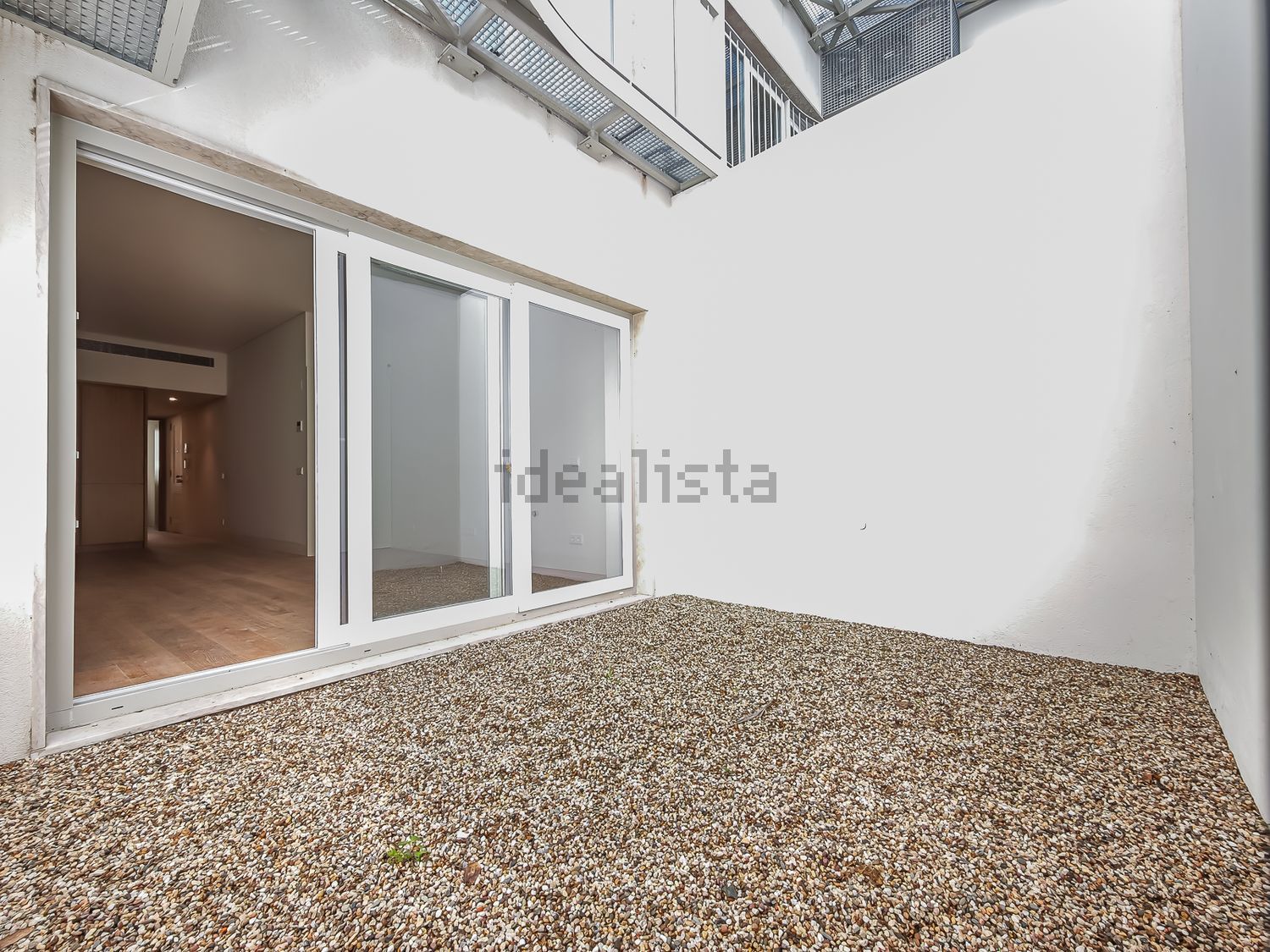 公寓 t1出售在Rua das Taipas - 阳台