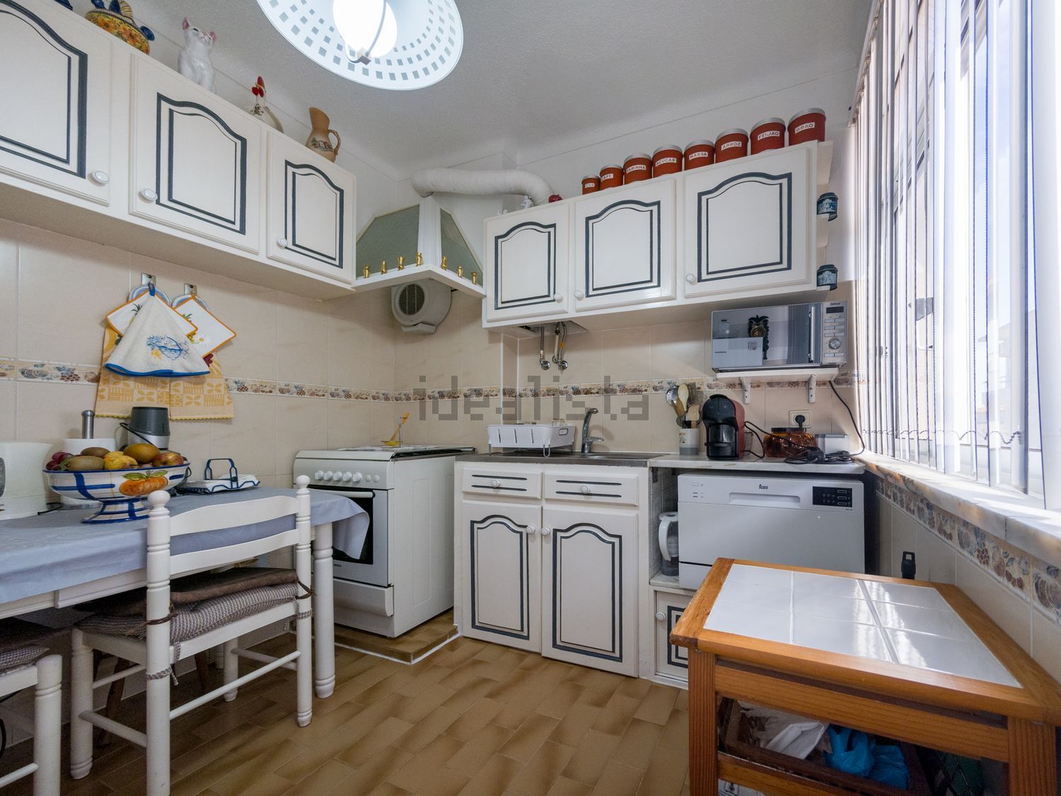 公寓 t2出售在Rua General Amilcar Mota, 12 - 厨房