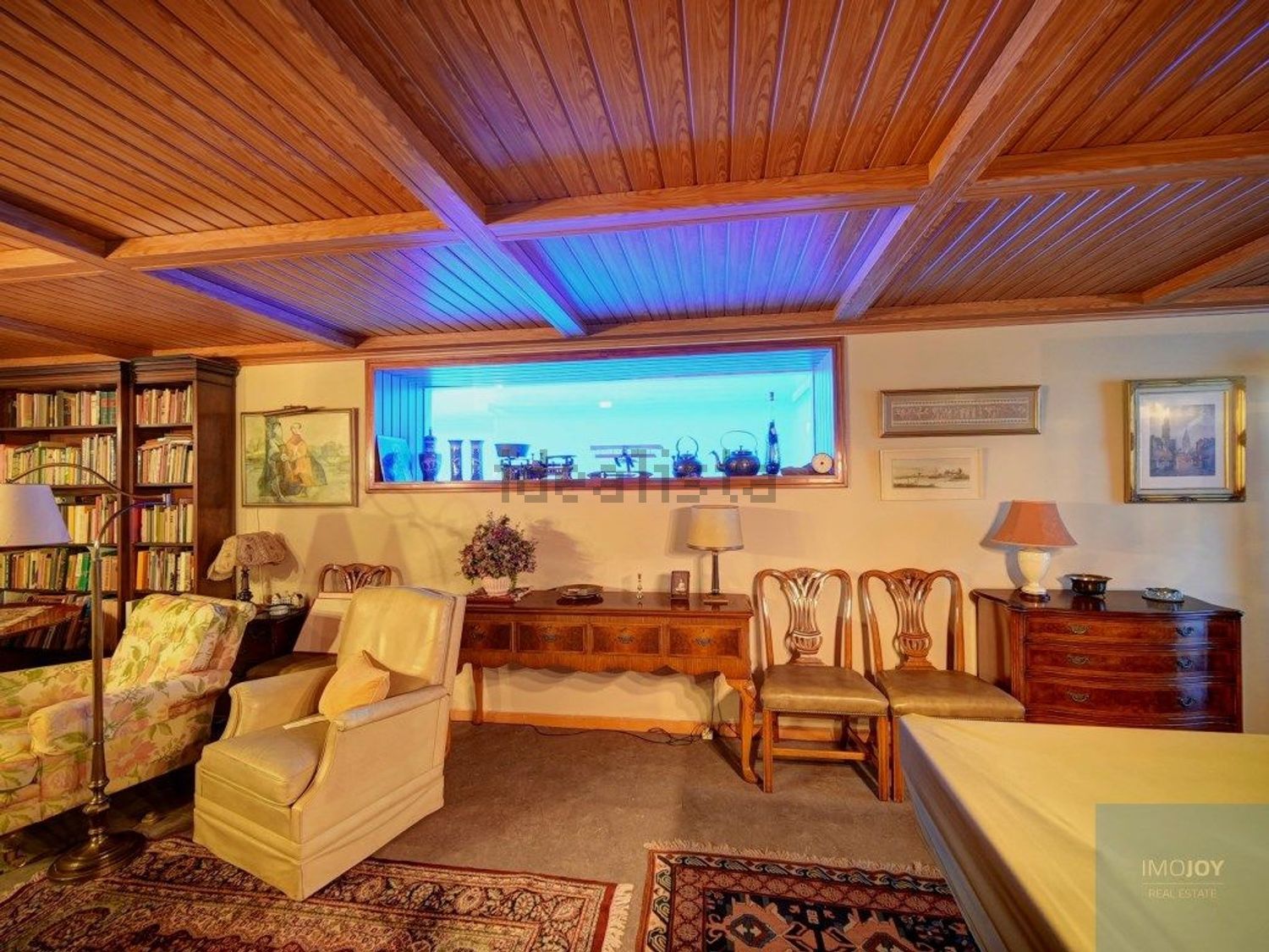 出租小楼房或独栋别墅在Rua Mato da Mina, 41 - 客厅