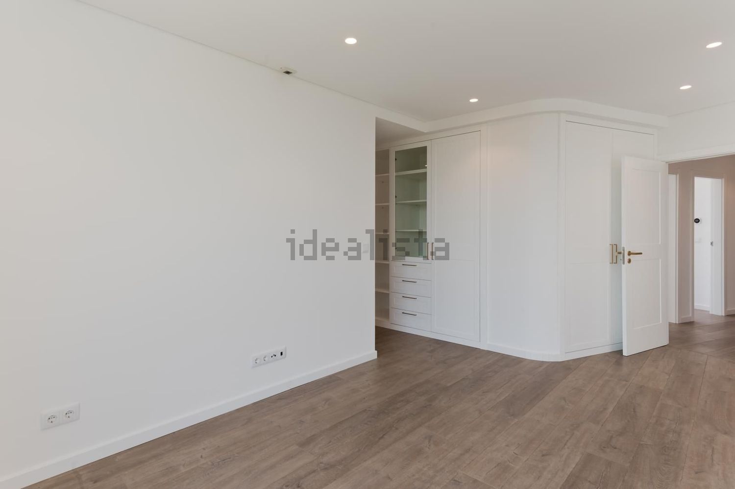 出租小楼房或独栋别墅在Rua Barruncheira - 居住