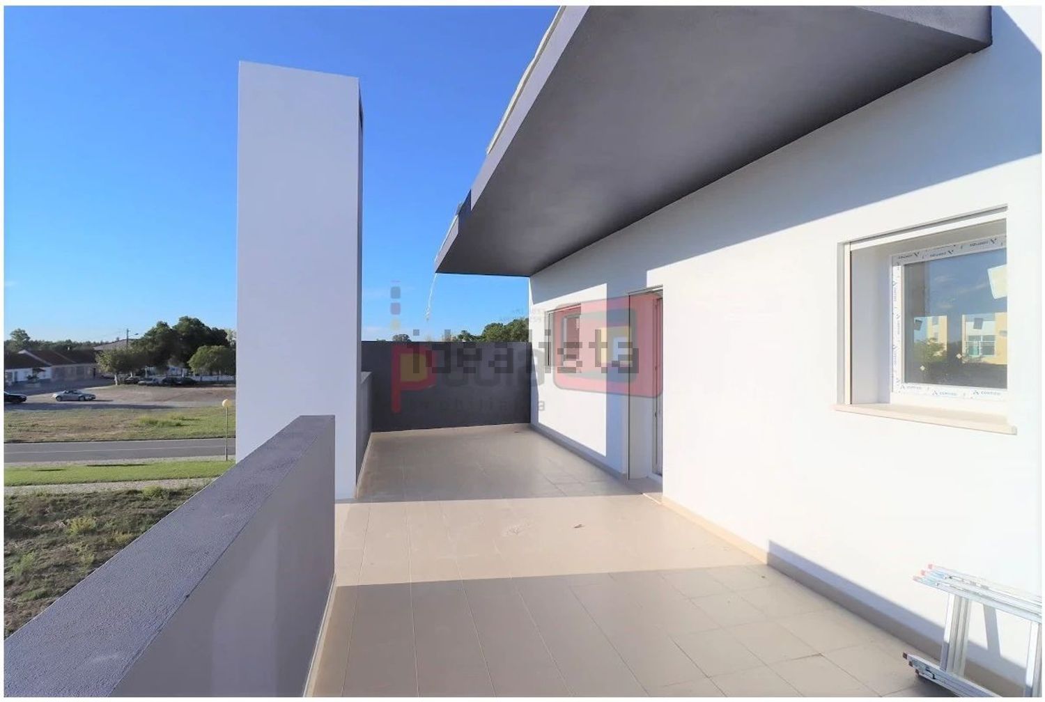 双拼别墅出售在Rua Fonte do Nico, 35 - 阳台