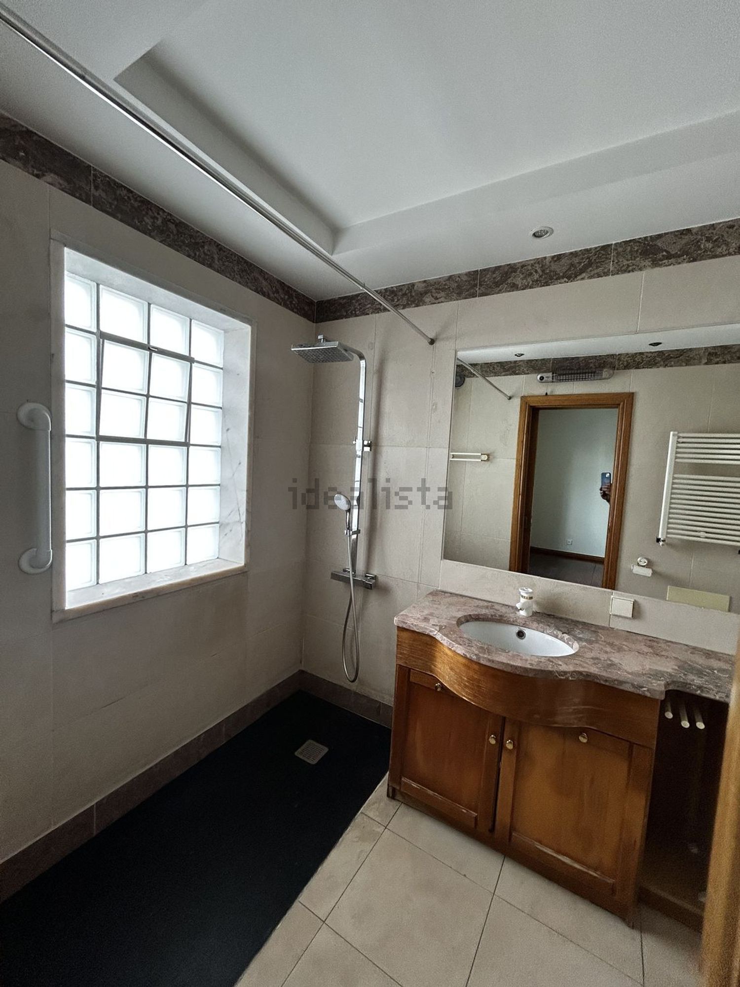 小楼房或独栋别墅出售在Rua dos Lusíadas, 6 - 卫生间