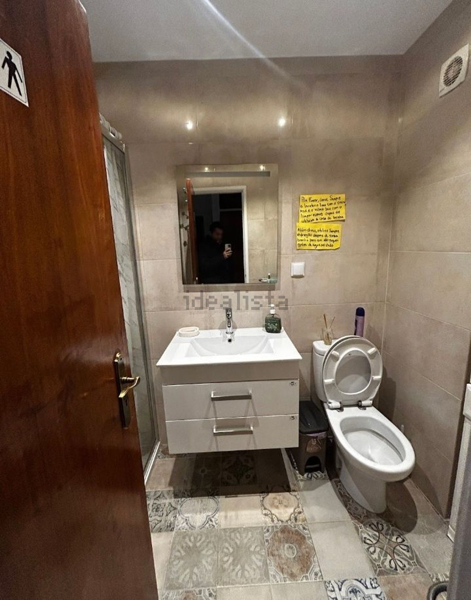 出租房间在Rua Padre António Vieira, 3 - 卫生间