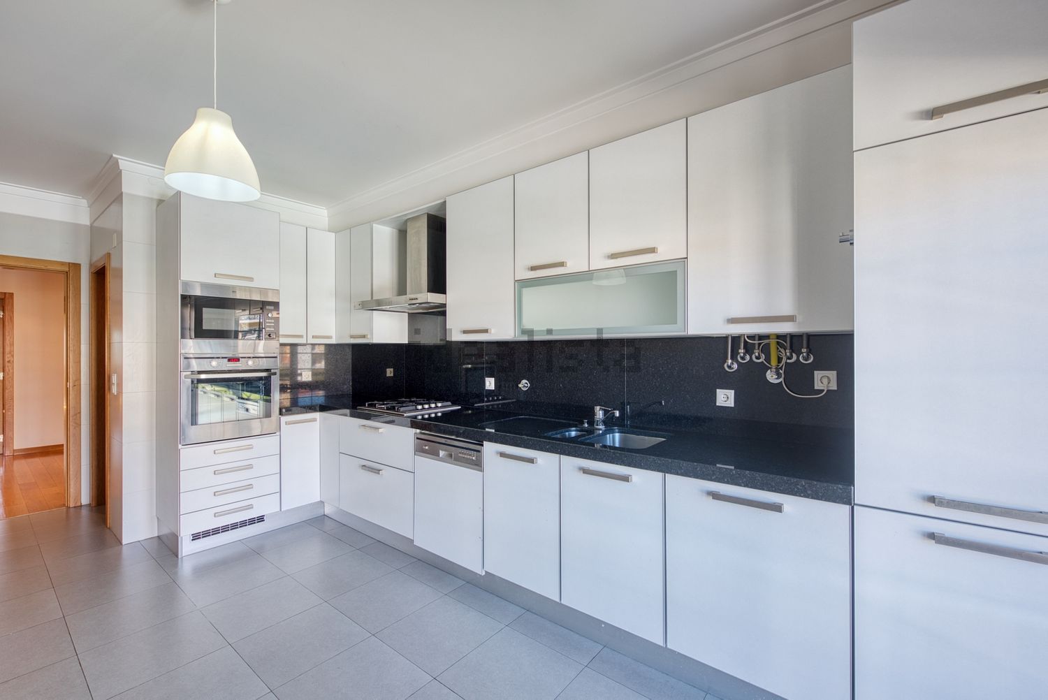 出租公寓 t3在Beloura - Penha Longa - 厨房