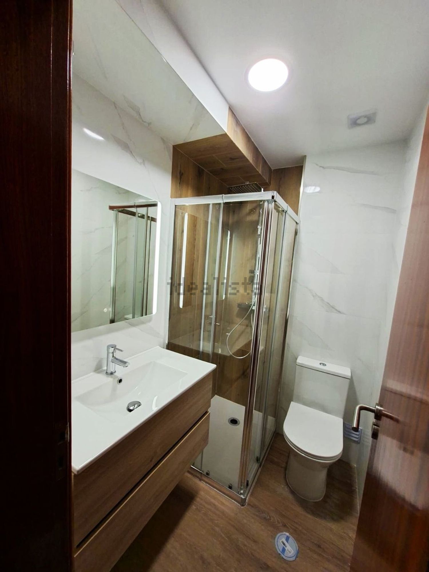 出租公寓 t4在Rua José Ferreira Pio, 26 a - 卫生间