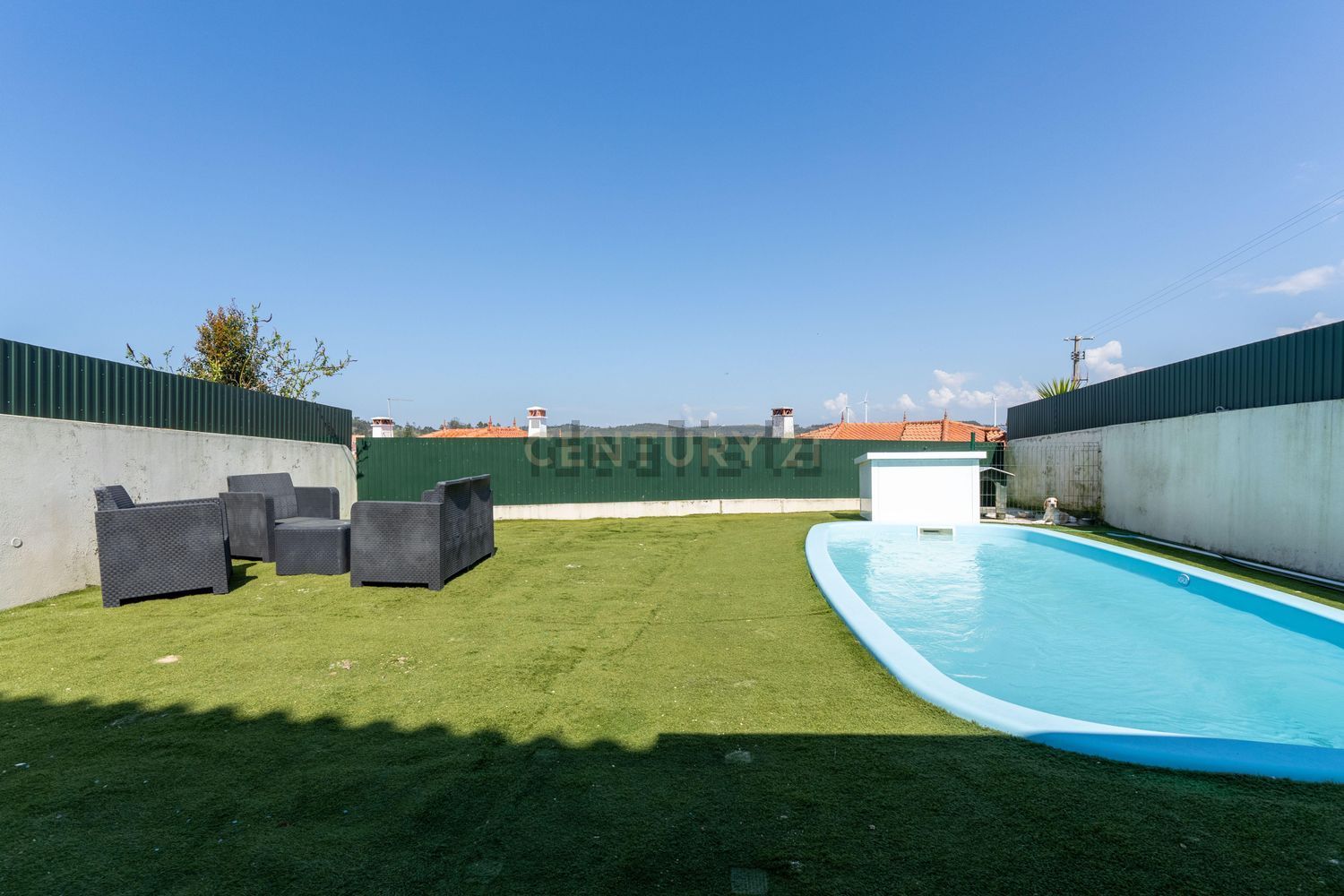 联排别墅出售在Rua do Mar à Vista s/n - 游泳池