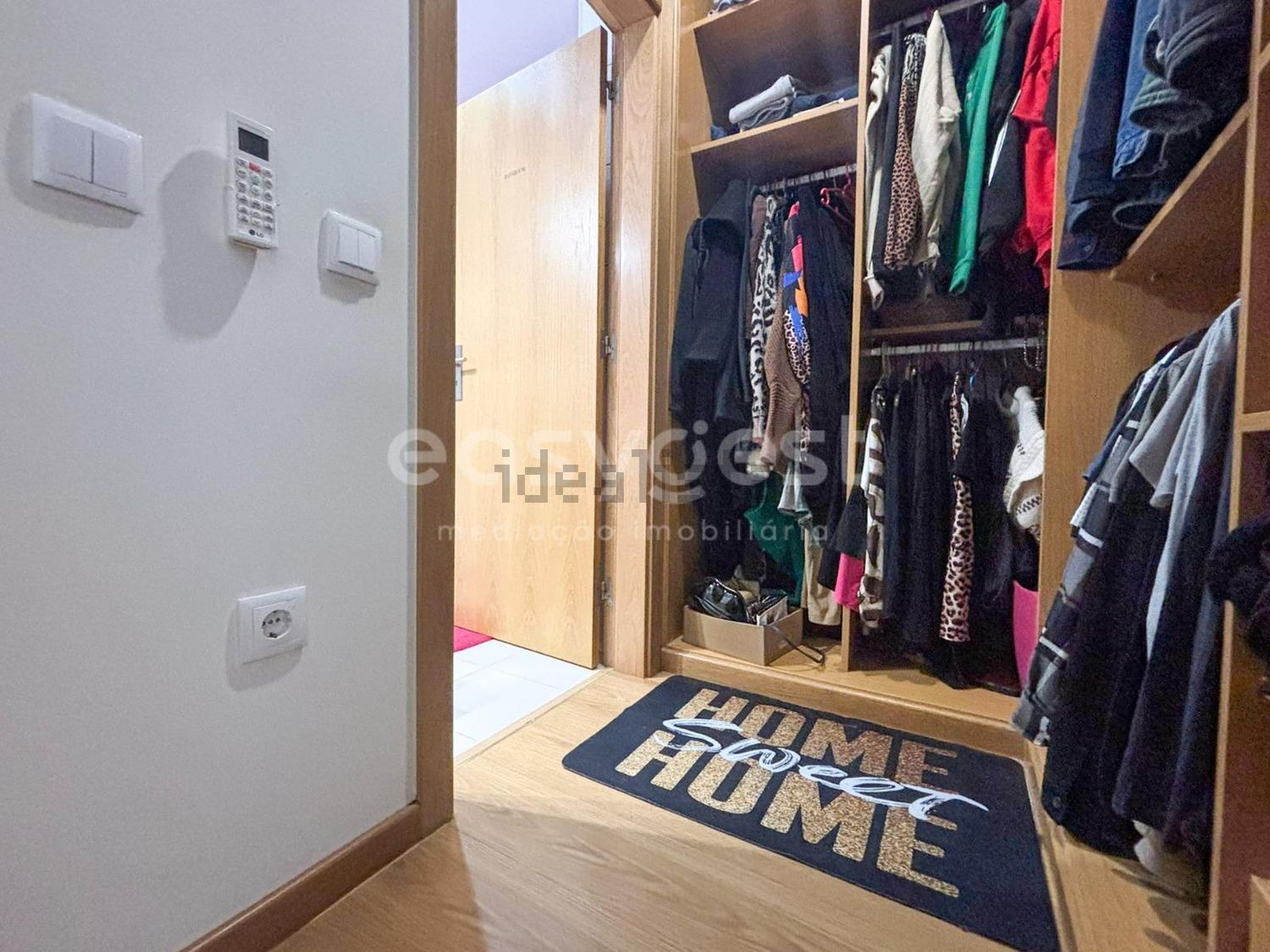 公寓 t4出售在Moita - 试衣间