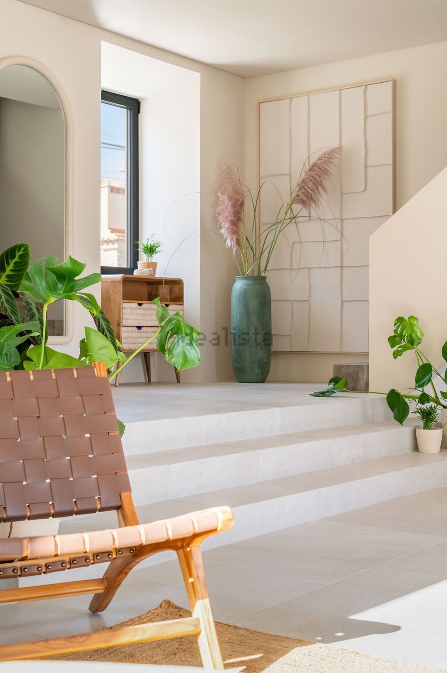 小楼房或独栋别墅出售在Avenida António Garcia de Castro - 前厅