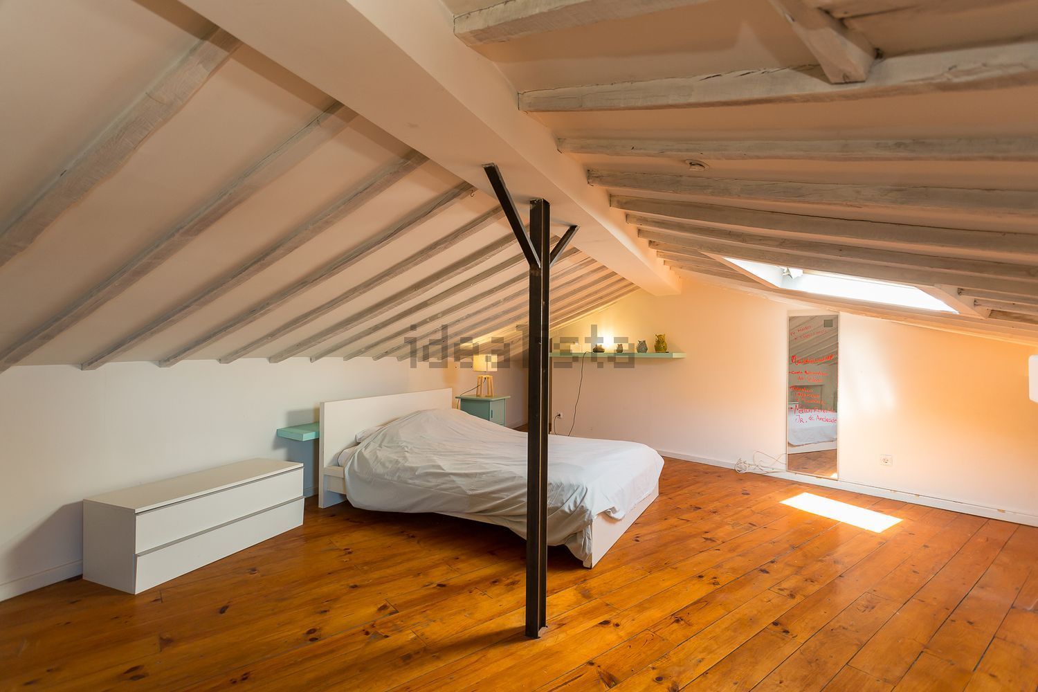 复式公寓出售在Rua das Taipas - 卧室