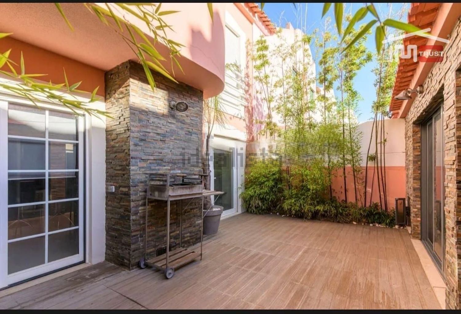 双拼别墅出售在Rua do Círio dos Olhos de Água - 阳台