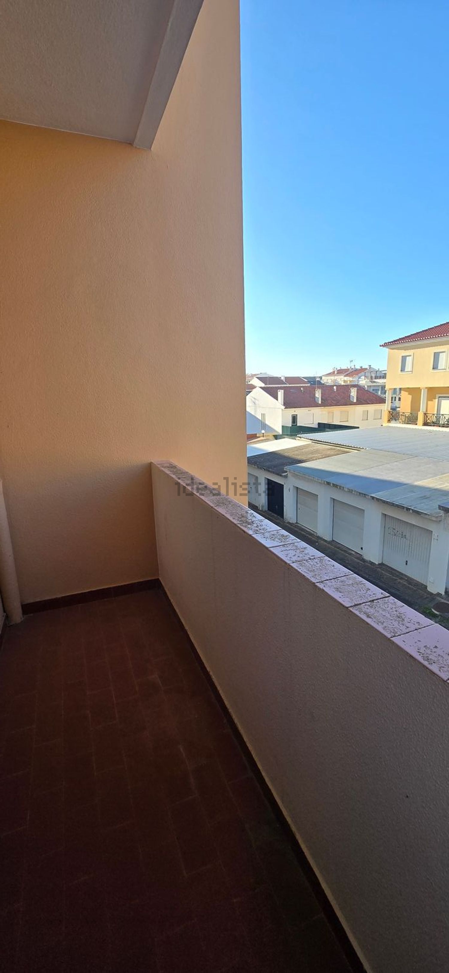 公寓 t2出售在Rua General Humberto Delgado, 6 - 露台