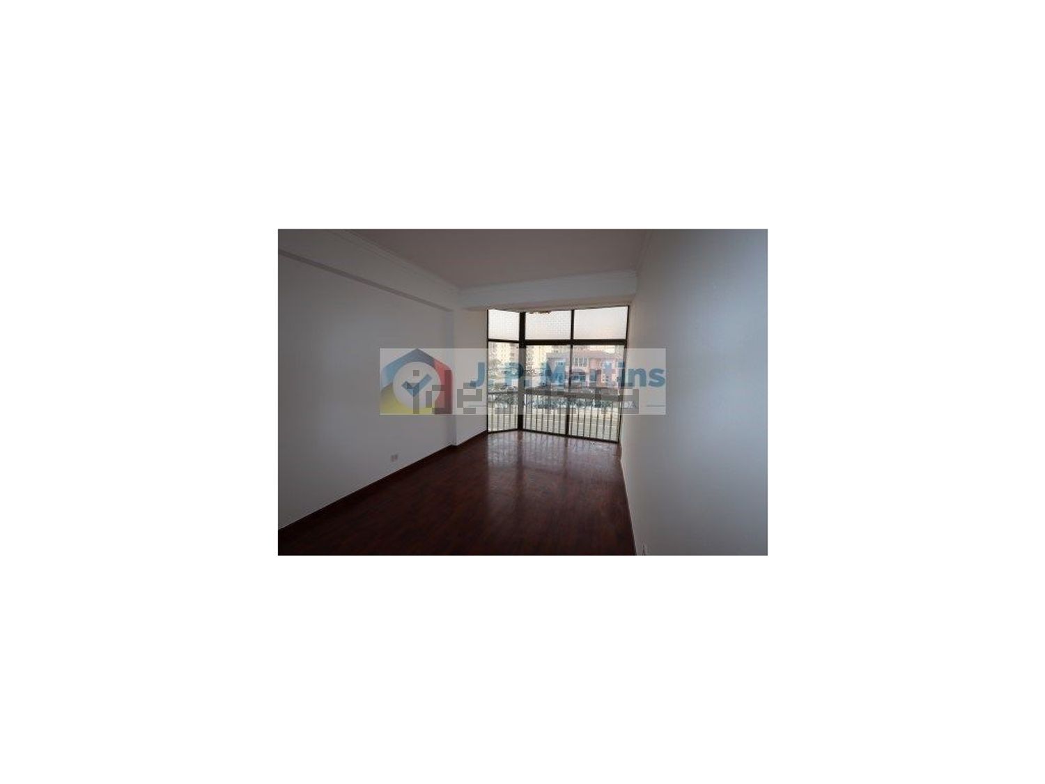 公寓 t3出售在Avenida 1º de Maio, 97 - 居住