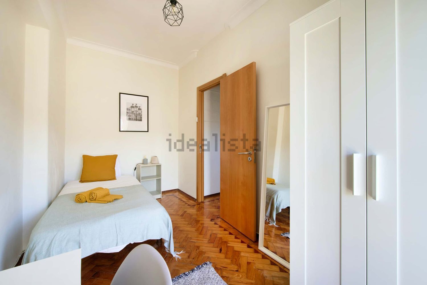 出租房间在Rua Diogo do Couto, 1 - 卧室