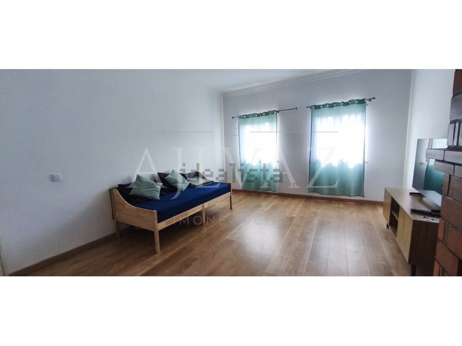 公寓 t3出售在Rua do Estanque Velho - 客厅