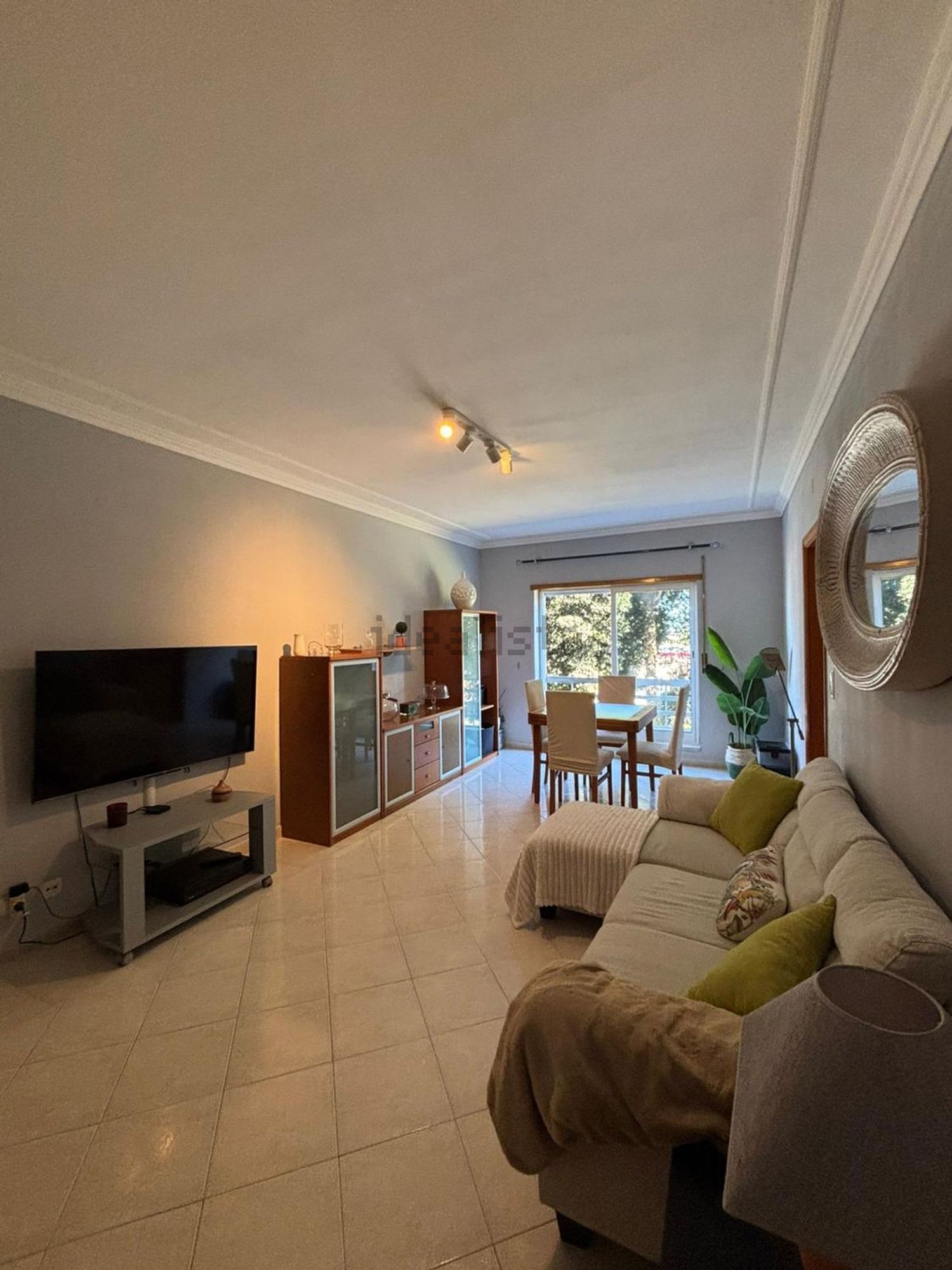 出租公寓 t2在Rua José Carlos Ary dos Santos, 3 - 客厅