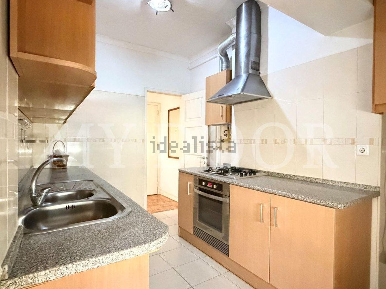 公寓 t1出售在Moscavide e Portela - 厨房