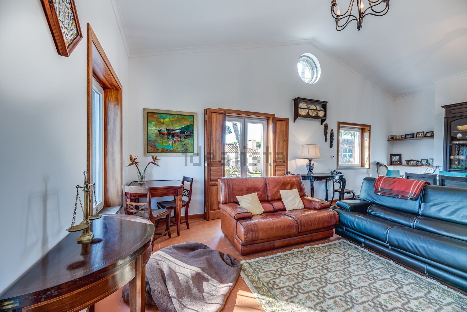 小楼房或独栋别墅出售在Caminho do Rio Touro - 客厅