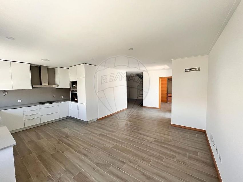 出租公寓 t3在Rua da Bela Vista