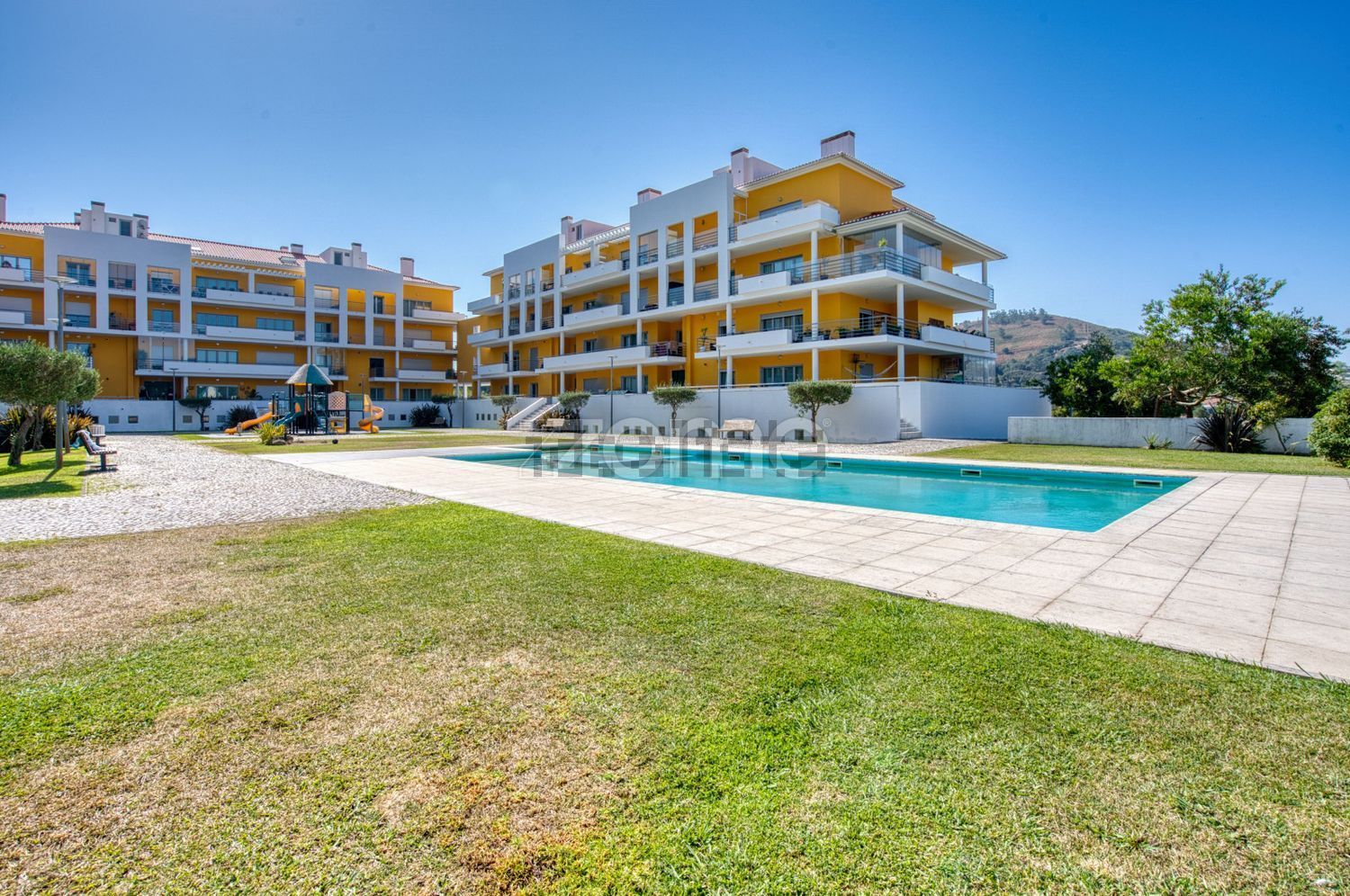 复式公寓出售在Rua dos Eucaliptos, 2 - 游泳池