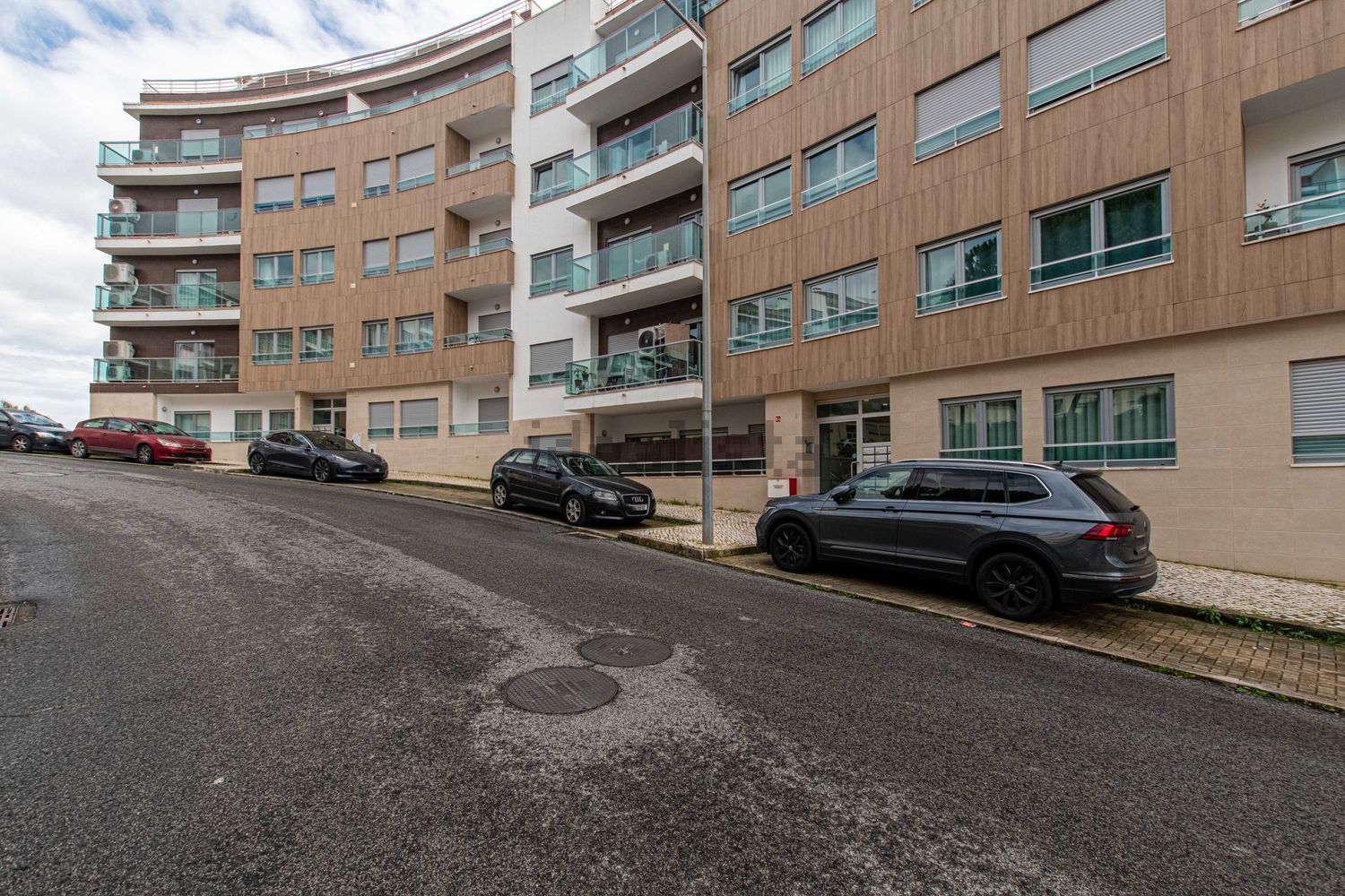 公寓 t2出售在Praça 1º de Maio, 4 - 外立面