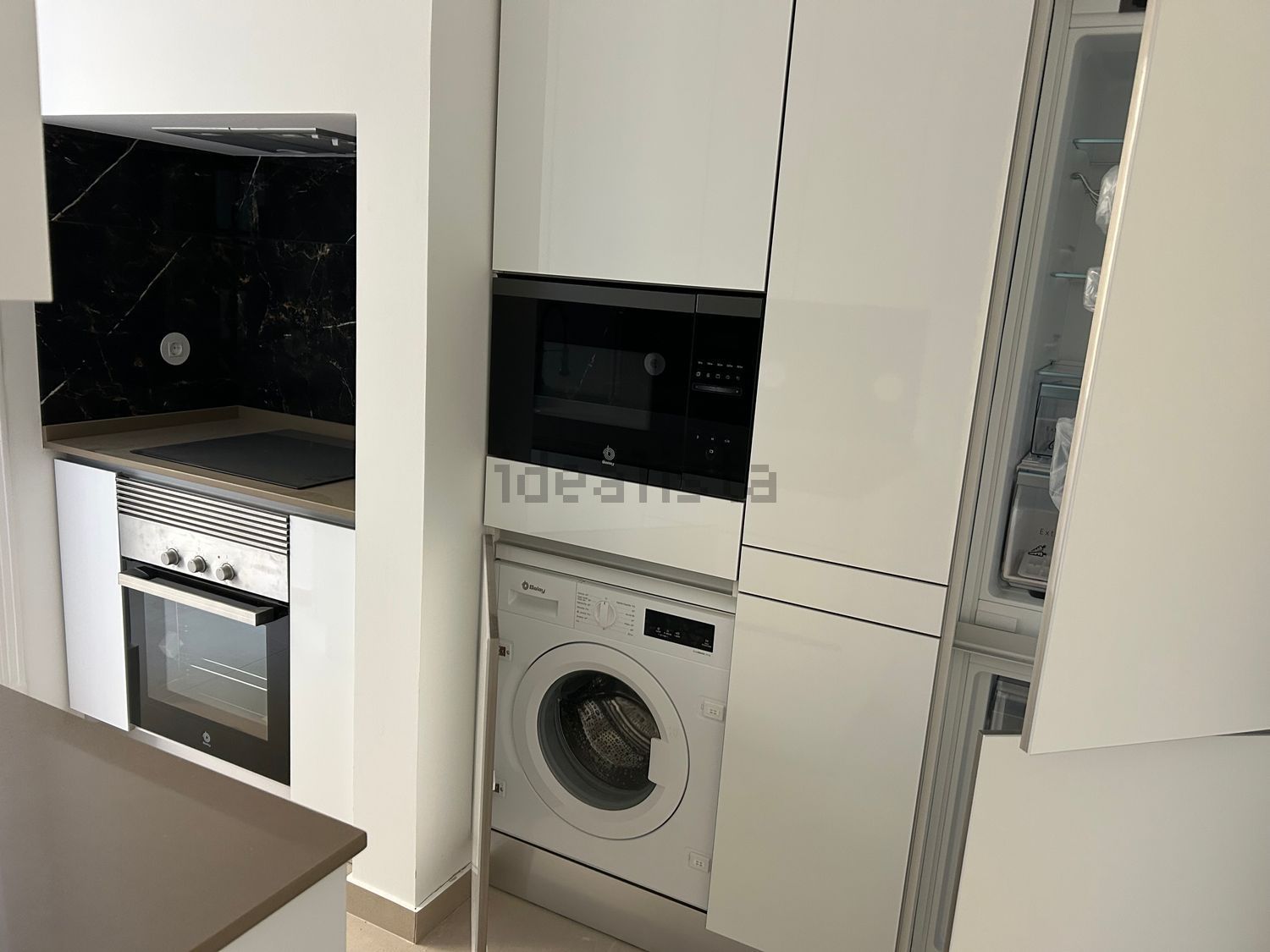 公寓 t3出售在Avenida General Roçadas, 105 - 厨房