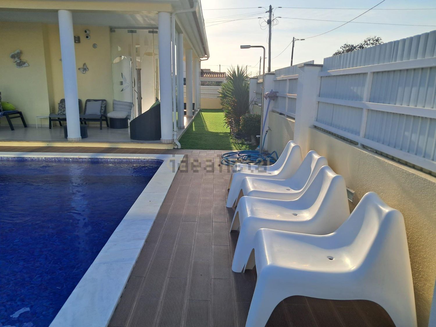 小楼房或独栋别墅出售在Marisol - Valadares - Quinta da Queimada - 游泳池