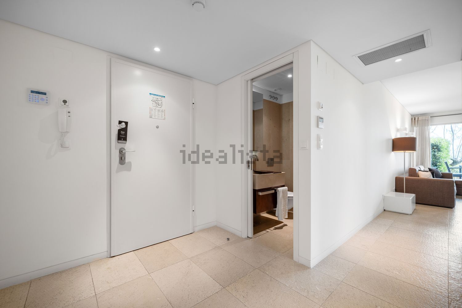 公寓 t3出售在Alameda do Zambujeiro s/n - 过道