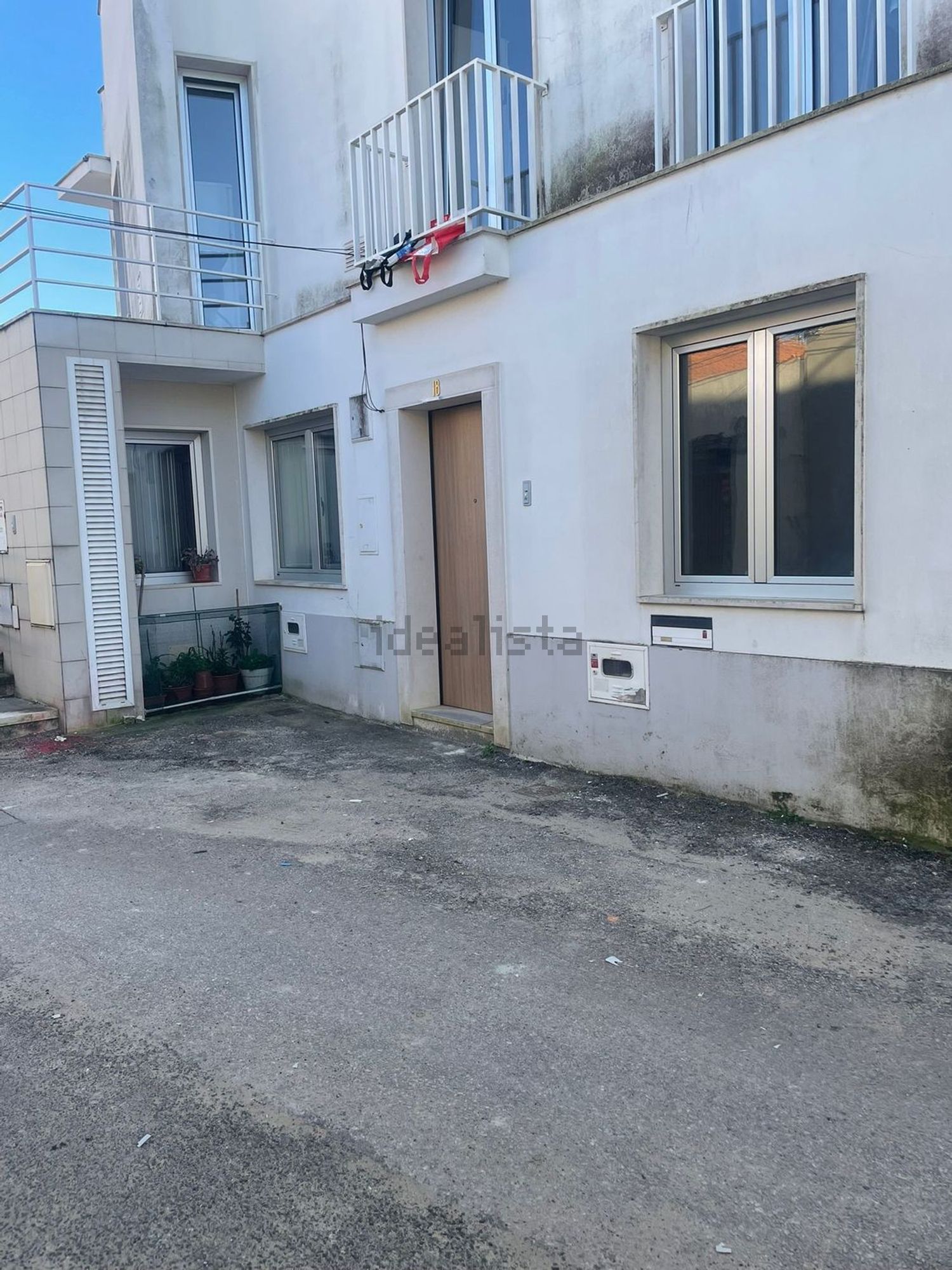 公寓 t2出售在Rua Arnaldo Cortiço - 视线