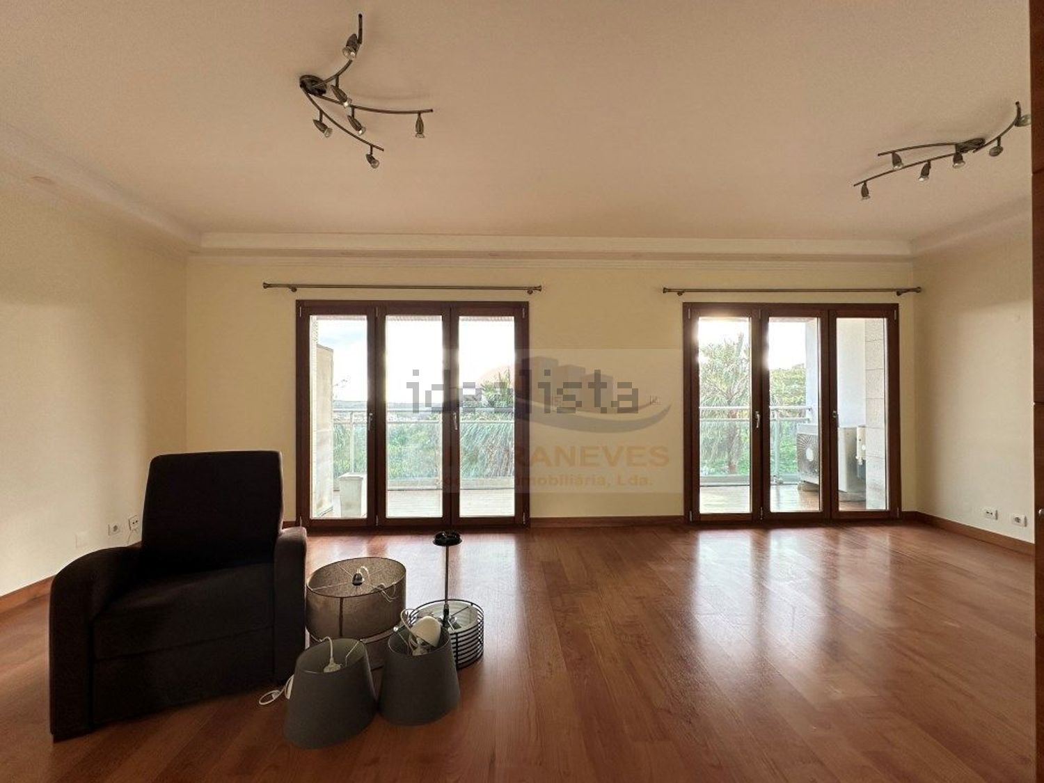 出租公寓 t4在Casal de São Brás - Vila Chã - 客厅