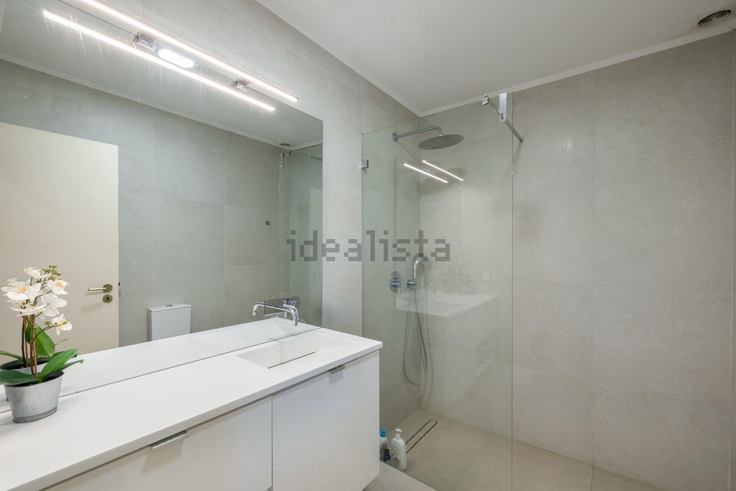 农庄出售在Estrada Vale Porrim s/n - 卫生间