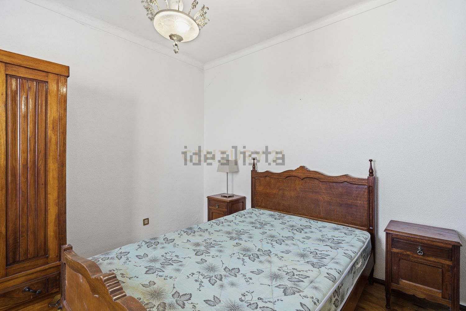 小楼房或独栋别墅出售在Rua do Relógio do Sol, 17 - 卧室