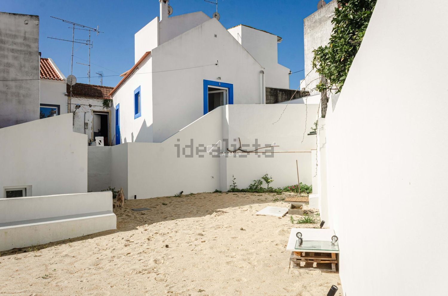 双拼别墅出售在Rua do Paço - 外立面