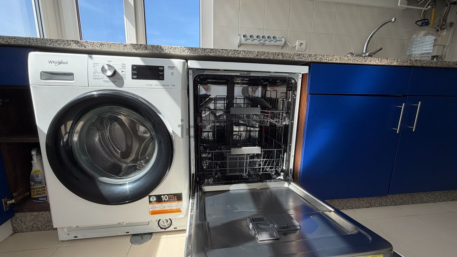 出租公寓 t1在Rua Alice Oeiras, 9 - 厨房